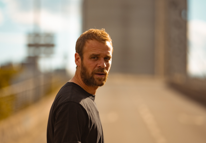 Nouveau clip de Cyril Mokaiesh